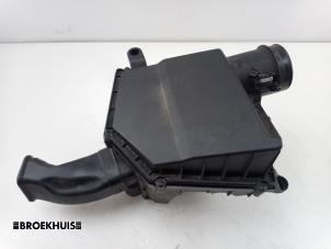 Gebruikte Luchtfilterhuis Volvo V60 II (ZW) 2.0 B3 16V Mild Hybrid Prijs € 90,00 Margeregeling aangeboden door Autobedrijf Broekhuis B.V.