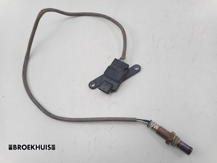 Nox sensor van een Mercedes-Benz Sprinter 3,5t (907.6/910.6) 311 CDI 2.0 D RWD 2023