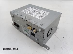 Gebruikte Regelunit Multi Media Volvo V60 II (ZW) 2.0 B3 16V Mild Hybrid Prijs € 450,00 Margeregeling aangeboden door Autobedrijf Broekhuis B.V.