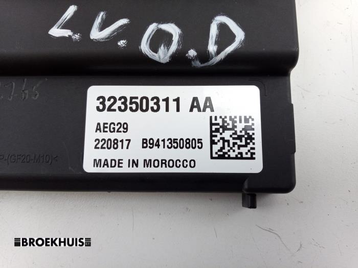 Module (diversen) van een Volvo V60 II (ZW) 2.0 B3 16V Mild Hybrid 2022