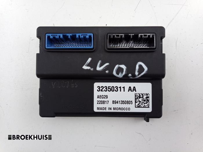 Module (diversen) van een Volvo V60 II (ZW) 2.0 B3 16V Mild Hybrid 2022