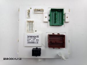 Gebruikte Computer Body Control Volvo V60 II (ZW) 2.0 B3 16V Mild Hybrid Prijs € 175,00 Margeregeling aangeboden door Autobedrijf Broekhuis B.V.