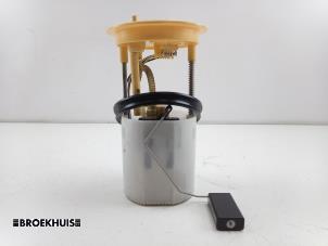 Gebruikte Tank element Pomp Seat Altea (5P1) 1.6 TDI 105 Prijs € 25,00 Margeregeling aangeboden door Autobedrijf Broekhuis B.V.