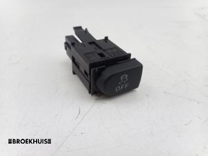 Gebruikte ESP Schakelaar Seat Altea (5P1) 1.6 TDI 105 Prijs € 10,00 Margeregeling aangeboden door Autobedrijf Broekhuis B.V.