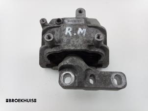 Gebruikte Motorrubber Seat Altea (5P1) 1.6 TDI 105 Prijs op aanvraag aangeboden door Autobedrijf Broekhuis B.V.