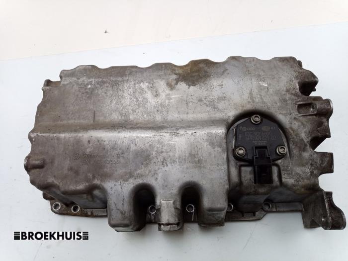 Gebruikte Carterpan Skoda Superb Combi (3TAC/TAF) 1.6 TDI Prijs € 25,00 Margeregeling aangeboden door Autobedrijf Broekhuis B.V.