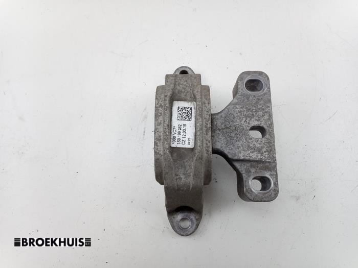 Gebruikte Motorrubber Volkswagen Up! (121) 1.0 12V 60 Prijs € 20,00 Margeregeling aangeboden door Autobedrijf Broekhuis B.V.