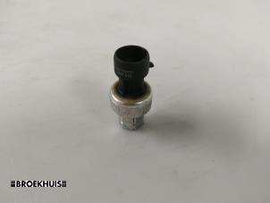 Gebruikte Druksensor airco Opel Meriva 1.4 16V Twinport Prijs € 15,00 Margeregeling aangeboden door Autobedrijf Broekhuis B.V.