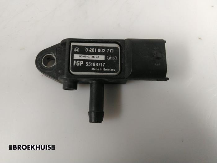 Gebruikte Map Sensor (inlaatspruitstuk) Opel Astra H (L48) 1.7 CDTi 16V Prijs € 15,00 Margeregeling aangeboden door Autobedrijf Broekhuis B.V.
