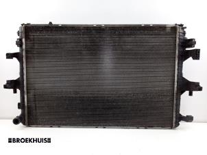 Gebruikte Radiateur Volkswagen Transporter T5 2.0 TDI DRF Prijs € 60,50 Inclusief btw aangeboden door Autobedrijf Broekhuis B.V.