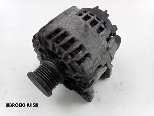 Gebruikte Dynamo Volkswagen Transporter T5 2.0 TDI DRF Prijs € 60,50 Inclusief btw aangeboden door Autobedrijf Broekhuis B.V.