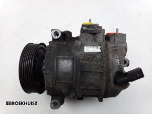 Gebruikte Aircopomp Volkswagen Golf V (1K1) 1.6 FSI 16V Prijs € 60,00 Margeregeling aangeboden door Autobedrijf Broekhuis B.V.