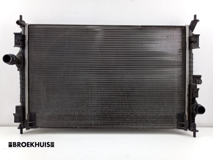 Gebruikte Radiateur Citroen C4 Picasso (3D/3E) 1.6 16V VTi 120 Prijs € 80,00 Margeregeling aangeboden door Autobedrijf Broekhuis B.V.