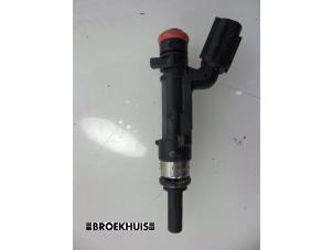 Gebruikte Injector (benzine injectie) Suzuki Swift (ZA/ZC/ZD) 1.2 16_ Prijs € 25,00 Margeregeling aangeboden door Autobedrijf Broekhuis B.V.