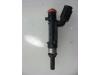 Injector (benzine injectie) van een Suzuki Swift (ZA/ZC/ZD), 2010 / 2017 1.2 16_, Hatchback, Benzine, 1.242cc, 66kW (90pk), FWD, K12B, 2010-10 / 2017-04, NZAA2; NZCA2; NZA72; NZC72 2015