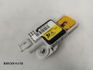 Gebruikte Airbag Sensor Saab 9-3 II Sport Sedan (YS3F) 1.8t 16V Prijs € 25,00 Margeregeling aangeboden door Autobedrijf Broekhuis B.V.