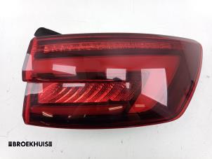 Gebruikte Achterlicht rechts Audi A4 Avant (B9) 2.0 TDI 16V Quattro Prijs € 175,00 Margeregeling aangeboden door Autobedrijf Broekhuis B.V.