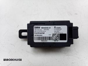 Gebruikte Antenne Versterker BMW 5 serie (G30) 530e iPerformance Prijs € 20,00 Margeregeling aangeboden door Autobedrijf Broekhuis B.V.