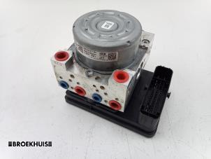 Gebruikte ABS Pomp Audi A3 Limousine (8YS) 1.0 30 TFSI 12V Mild Hybrid Prijs € 200,00 Margeregeling aangeboden door Autobedrijf Broekhuis B.V.