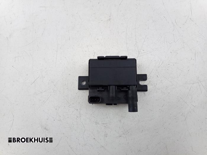 Gebruikte Airco deel (div) Landrover Range Rover Sport (L1) 3.0 V6 P460e Prijs € 80,00 Margeregeling aangeboden door Autobedrijf Broekhuis B.V.
