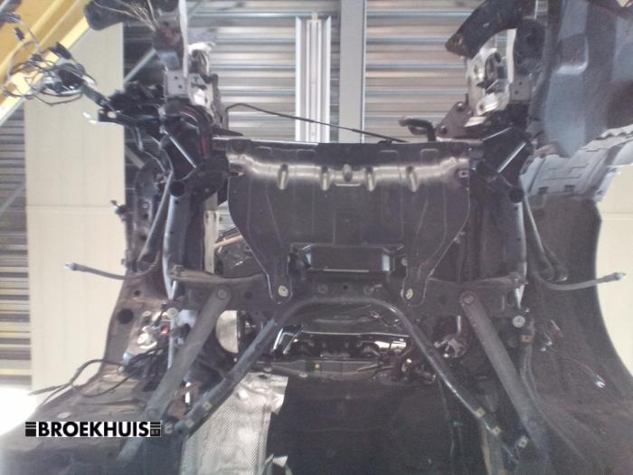 Gebruikte Subframe BMW 4 serie Gran Coupe (F36) 420i 2.0 TwinPower Turbo 16V Prijs € 450,00 Margeregeling aangeboden door Autobedrijf Broekhuis B.V.