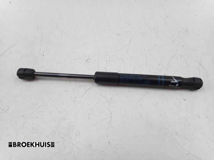 Gasdemper Motorkap links van een BMW 4 serie Gran Coupe (F36) 420i 2.0 TwinPower Turbo 16V 2017