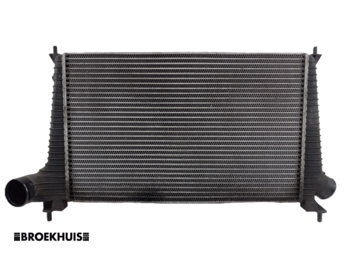 Gebruikte Intercooler Saab 9-5 Estate (YS3E) 1.9 TiD 16V Prijs € 40,00 Margeregeling aangeboden door Autobedrijf Broekhuis B.V.