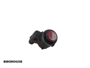 Gebruikte PDC Sensor Mini Mini (F55) 1.5 12V One D Prijs € 20,00 Margeregeling aangeboden door Autobedrijf Broekhuis B.V.