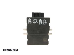 Gebruikte Brandstofpomp module Mini Mini (F56) 1.5 12V Cooper Prijs € 40,00 Margeregeling aangeboden door Autobedrijf Broekhuis B.V.