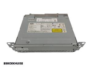 Gebruikte Regelunit Multi Media Mini Mini (F56) 1.5 12V Cooper Prijs € 400,00 Margeregeling aangeboden door Autobedrijf Broekhuis B.V.