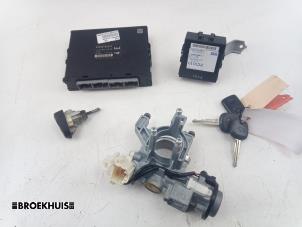 Gebruikte Computer Inspuit Daihatsu Sirion 2 (M3) 1.0 12V DVVT Prijs € 100,00 Margeregeling aangeboden door Autobedrijf Broekhuis B.V.