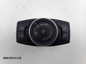 Gebruikte Schakelaar Licht Ford Transit Courier 1.5 TDCi 75 Prijs € 30,25 Inclusief btw aangeboden door Autobedrijf Broekhuis B.V.