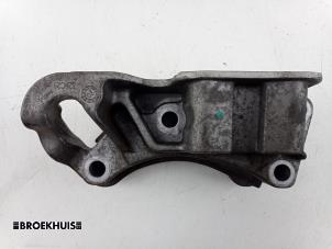 Gebruikte Motorsteun Ford Focus 2 Wagon 1.6 TDCi 16V 110 Prijs op aanvraag aangeboden door Autobedrijf Broekhuis B.V.