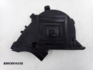 Gebruikte Distributiedeksel Ford Focus 2 Wagon 1.6 TDCi 16V 110 Prijs € 10,00 Margeregeling aangeboden door Autobedrijf Broekhuis B.V.