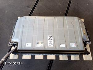 Gebruikte Hybride accu Mercedes C (W205) C-300de 2.0 Turbo 16V Prijs € 4.250,00 Margeregeling aangeboden door Autobedrijf Broekhuis B.V.