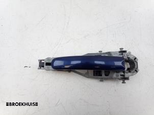 Gebruikte Handgreep Volkswagen Golf Plus (5M1/1KP) 1.4 TSI 122 16V Prijs € 35,00 Margeregeling aangeboden door Autobedrijf Broekhuis B.V.