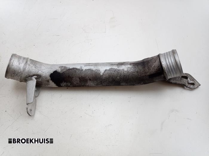 Gebruikte Intercooler Buis Volvo V40 (MV) 2.0 D2 16V Prijs € 20,00 Margeregeling aangeboden door Autobedrijf Broekhuis B.V.