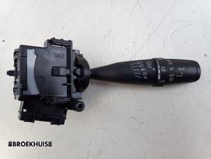 Gebruikte Ruitenwis Schakelaar Suzuki Swift (ZA/ZC/ZD) 1.6 Sport VVT 16V Prijs € 25,00 Margeregeling aangeboden door Autobedrijf Broekhuis B.V.