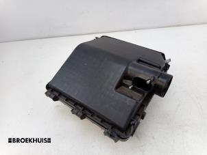 Gebruikte Luchtfilterhuis Suzuki Vitara (LY/MY) 1.4 S Turbo 16V Prijs € 50,00 Margeregeling aangeboden door Autobedrijf Broekhuis B.V.