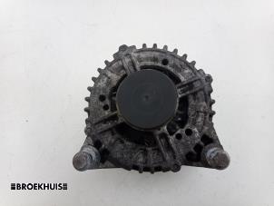 Gebruikte Dynamo Landrover Freelander II 2.2 tD4 16V Prijs € 45,00 Margeregeling aangeboden door Autobedrijf Broekhuis B.V.