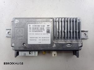 Gebruikte Parkeerhulp computer Mercedes C (W205) C-300de 2.0 Turbo 16V Prijs € 150,00 Margeregeling aangeboden door Autobedrijf Broekhuis B.V.