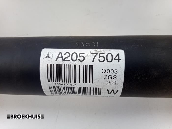 Tussenas van een Mercedes-Benz C (W205) C-300de 2.0 Turbo 16V 2021