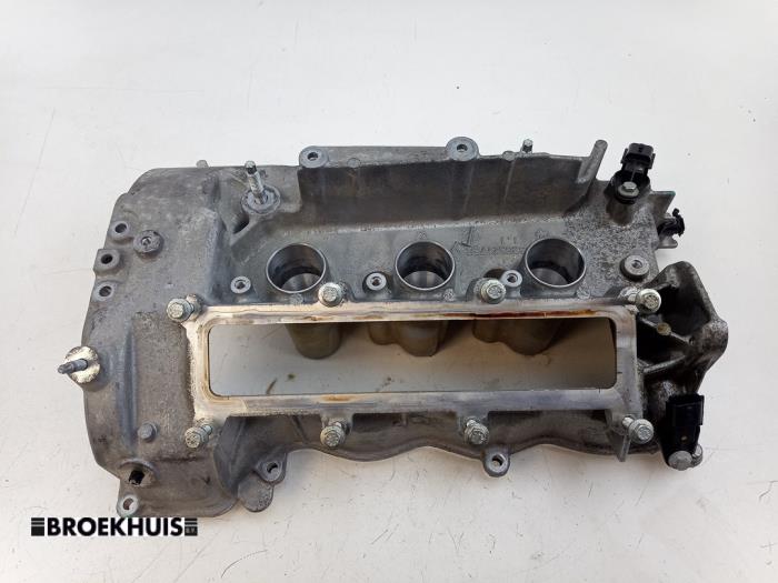 Gebruikte Kleppendeksel Renault Twingo III (AH) 1.0 SCe 75 12V Prijs € 100,00 Margeregeling aangeboden door Autobedrijf Broekhuis B.V.