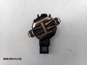 Gebruikte Regensensor Renault Twingo III (AH) 1.0 SCe 75 12V Prijs € 50,00 Margeregeling aangeboden door Autobedrijf Broekhuis B.V.