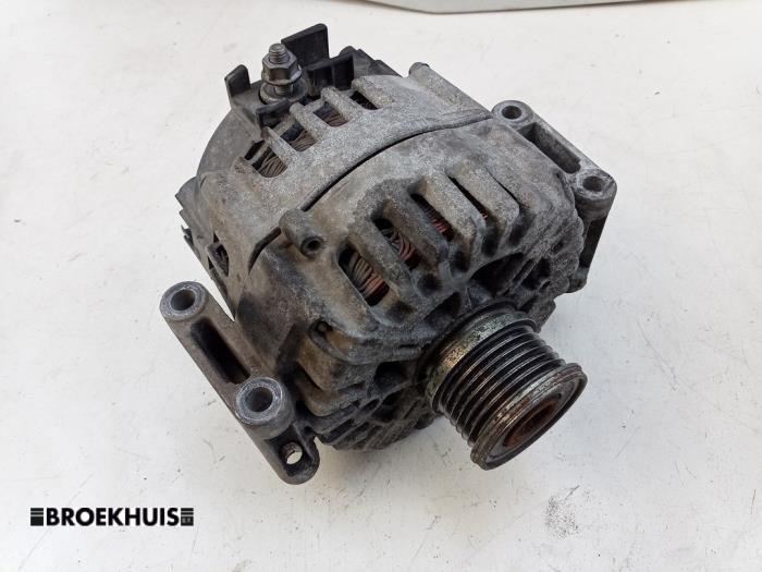 Gebruikte Dynamo Mercedes Sprinter 3,5t (906.63) 313 CDI 16V Prijs € 121,00 Inclusief btw aangeboden door Autobedrijf Broekhuis B.V.