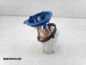 Gebruikte Tank element Pomp Audi Q2 (GAB/GAG) 1.0 30 TFSI 12V Prijs € 35,00 Margeregeling aangeboden door Autobedrijf Broekhuis B.V.