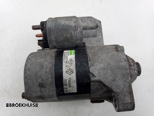 Gebruikte Startmotor Renault Twingo II (CN) 1.2 16V GT TCE eco2 Prijs € 25,00 Margeregeling aangeboden door Autobedrijf Broekhuis B.V.