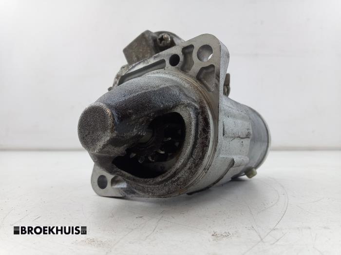 Gebruikte Startmotor Renault Twingo III (AH) 1.0 SCe 75 12V Prijs € 50,00 Margeregeling aangeboden door Autobedrijf Broekhuis B.V.