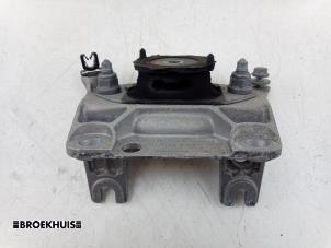 Gebruikte Motorrubber Renault Twingo III (AH) 1.0 SCe 75 12V Prijs € 40,00 Margeregeling aangeboden door Autobedrijf Broekhuis B.V.