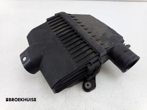 Gebruikte Luchtfilterhuis Renault Twingo II (CN) 1.2 16V GT TCE eco2 Prijs € 35,00 Margeregeling aangeboden door Autobedrijf Broekhuis B.V.